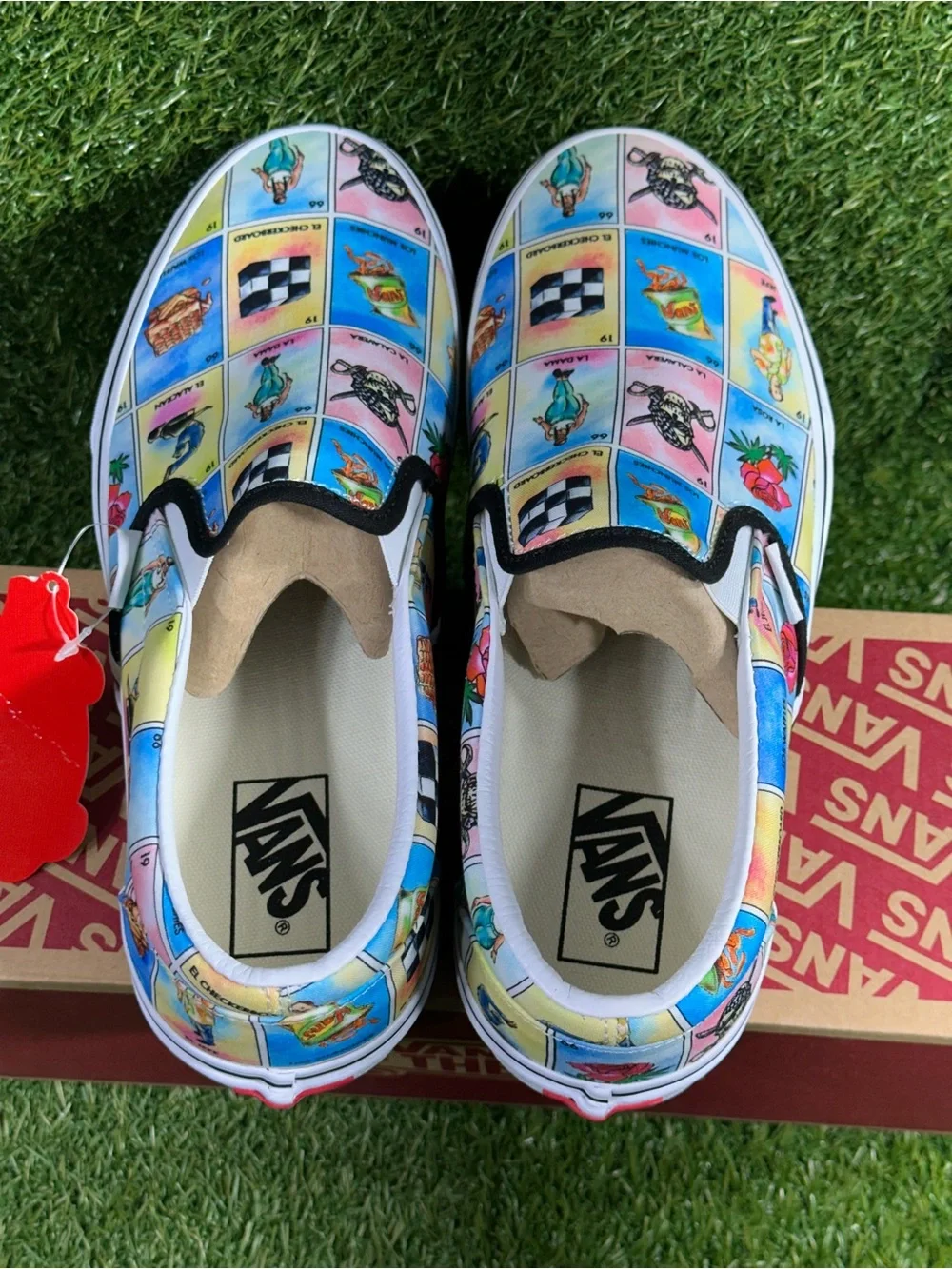 Vans Classic Slip-On Los Vans, Multicolor/ white, Men’s 9/Women 10.5  VN0A4U38WN